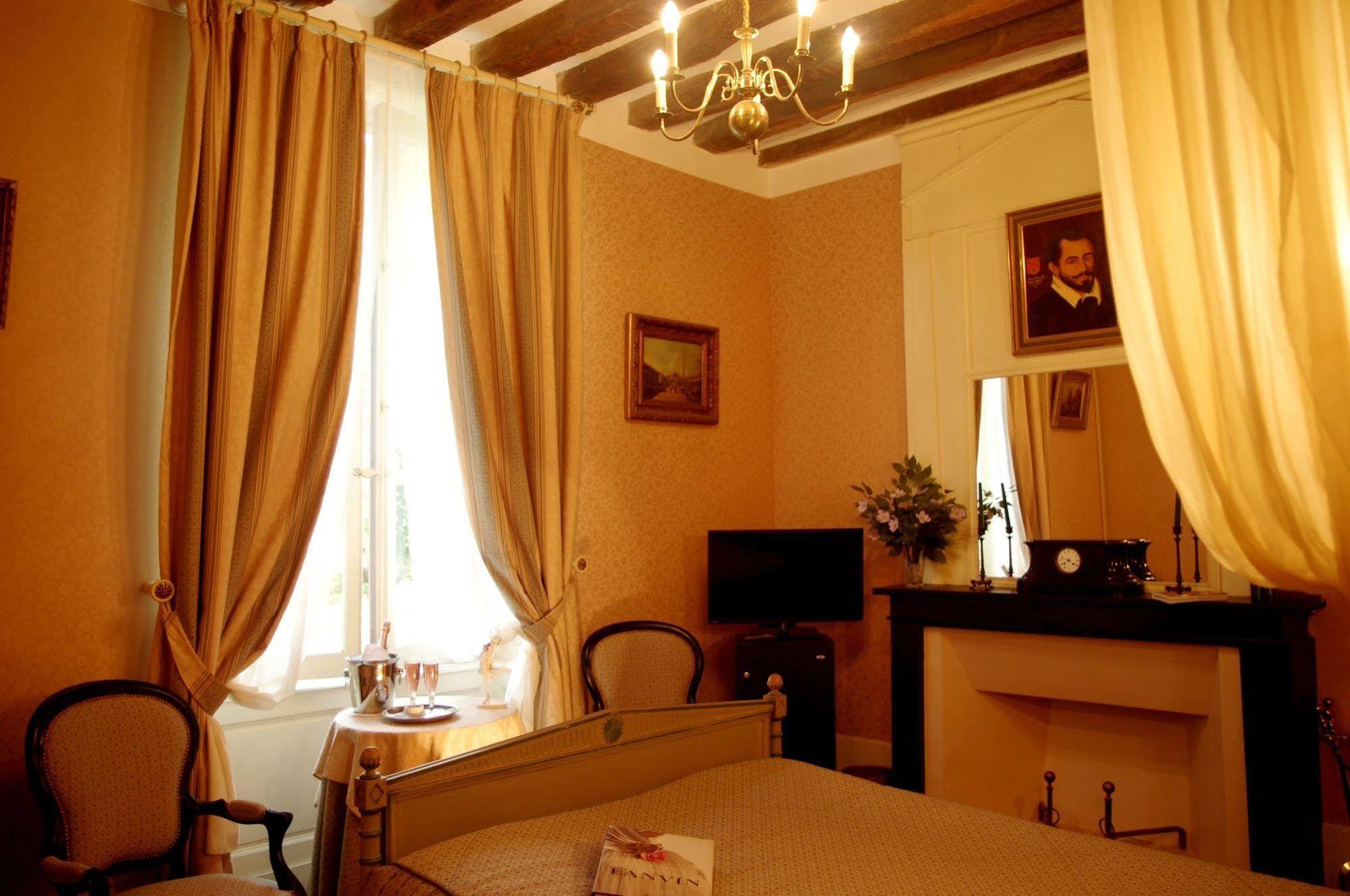Domaine De Chatenay - Le Mans Saint-Saturnin  Ngoại thất bức ảnh